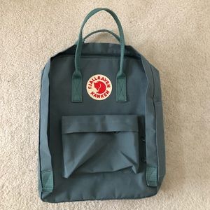 Fjallraven Kanken Backpack + Shoulder Pads